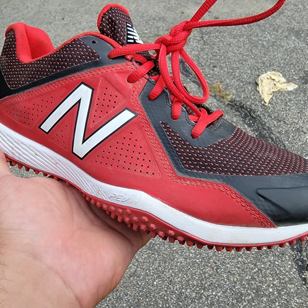 New Balance Turf Shoes Mens Size 10